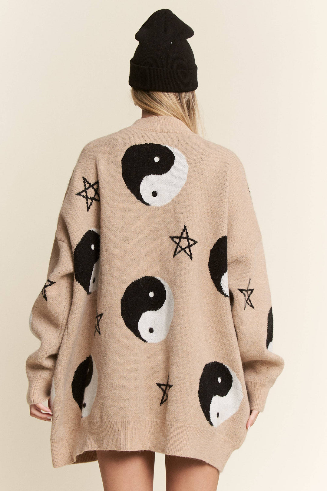 YIN YANG STAR KNIT CARDIGAN
