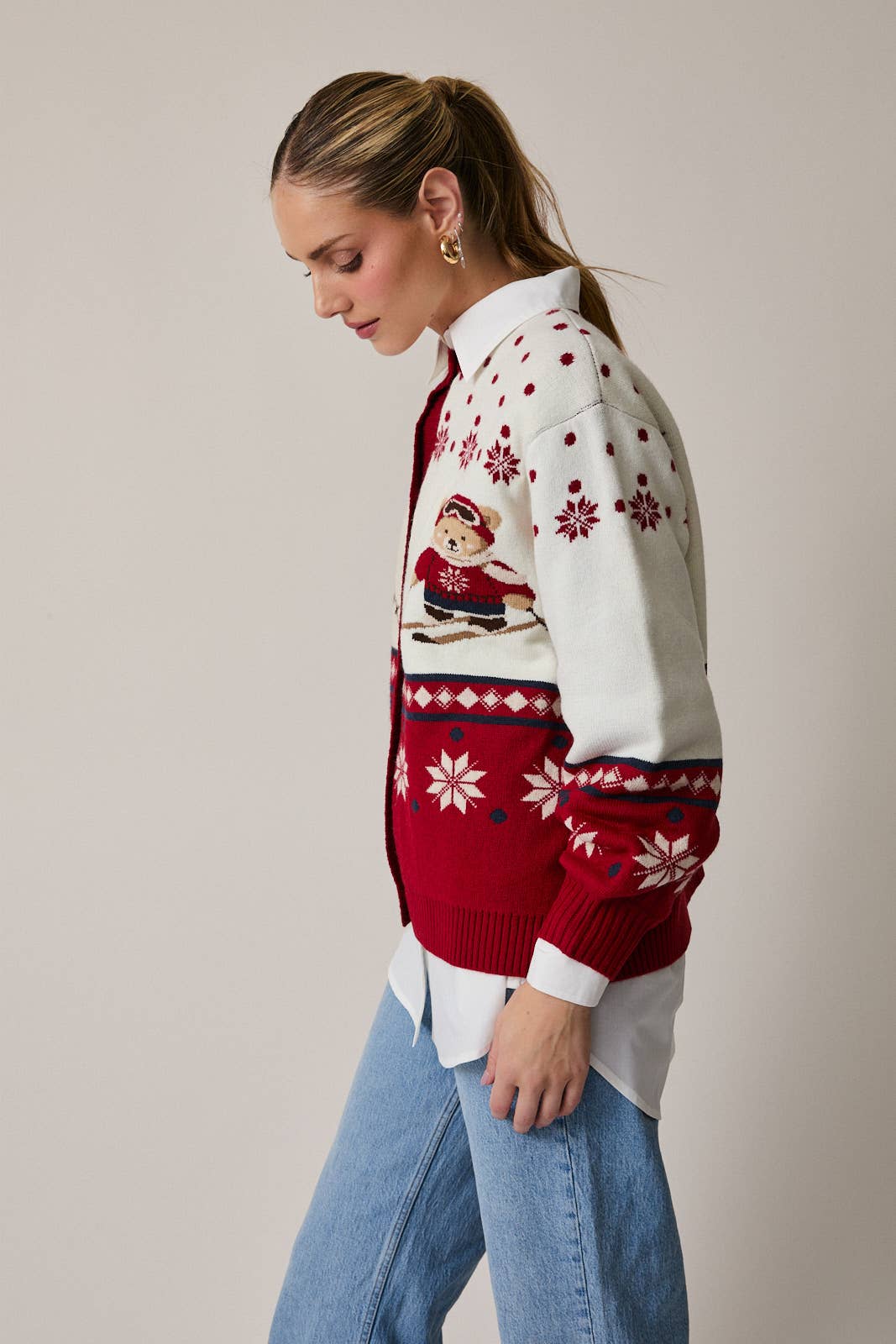 BUTTON UP "SKI BEAR" SWEATER CARDIGAN