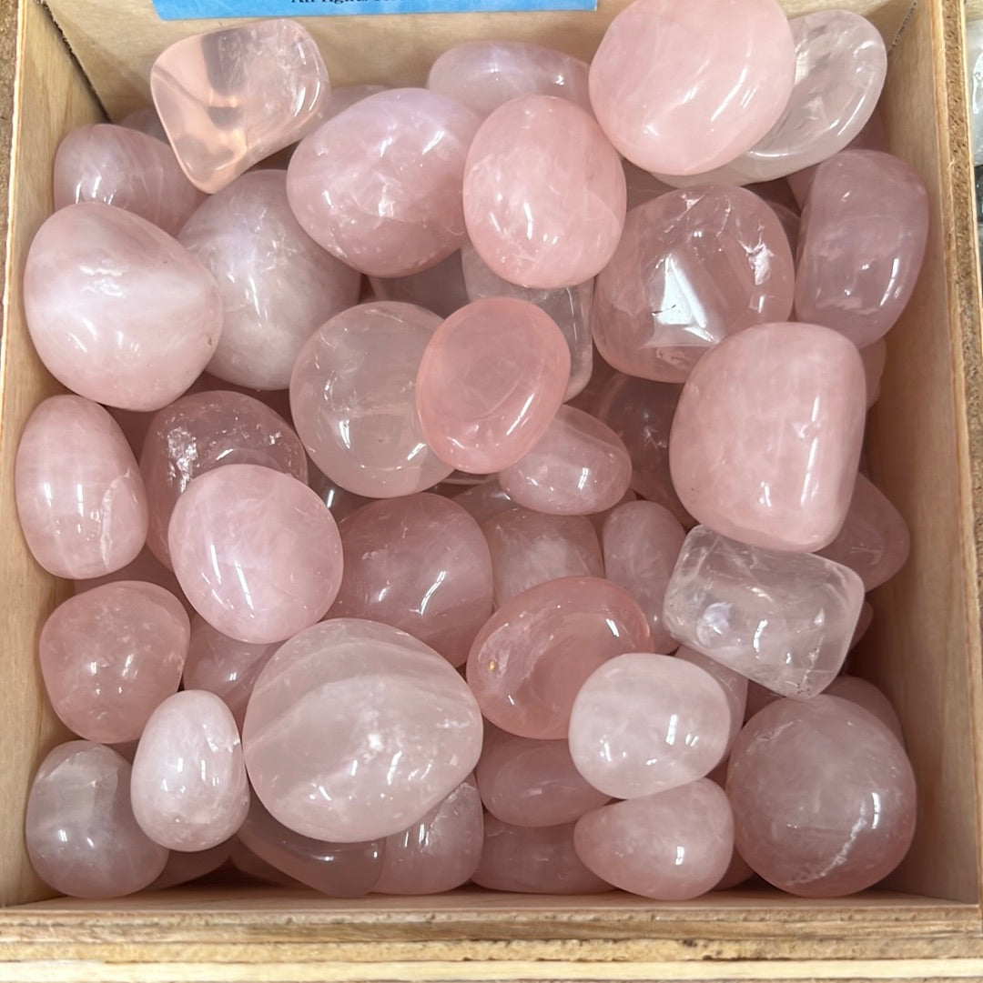 MEDIUM ROSE QUARTZ