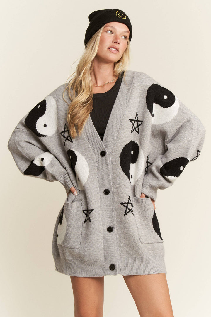 YIN YANG STAR KNIT CARDIGAN