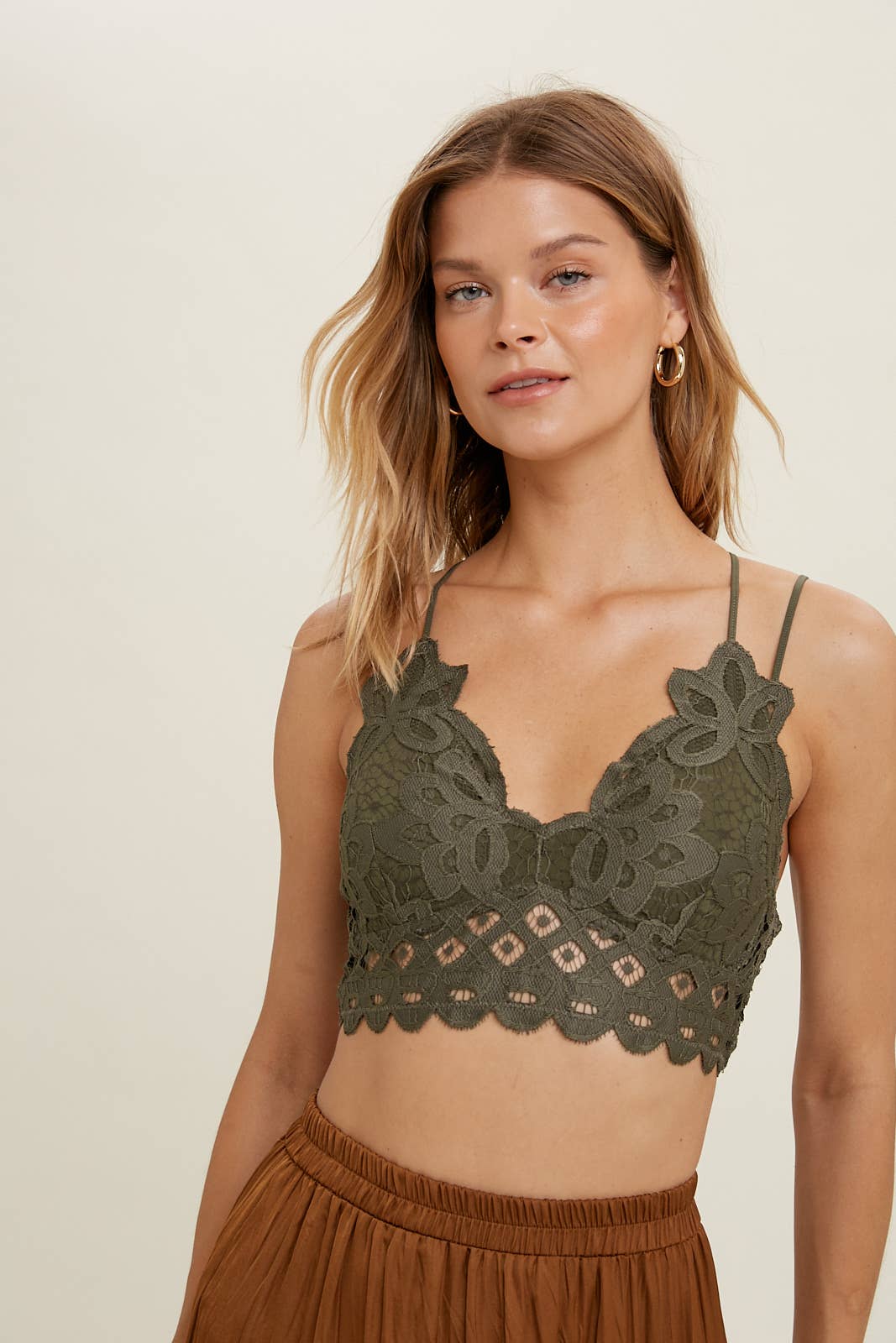 DOUBLE STRAP SCALLOPED LACE BRALETTE / GREEN