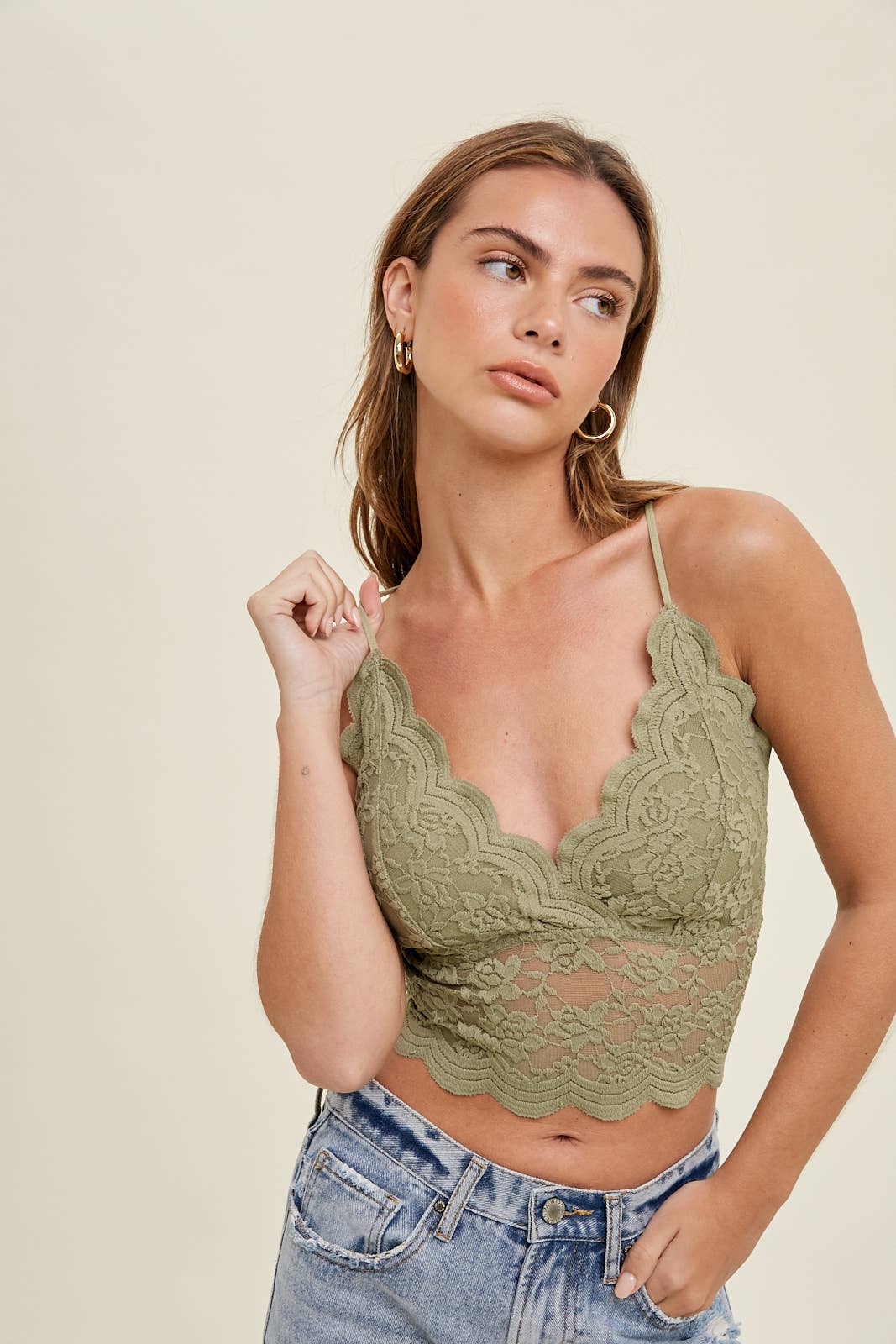 LACE LONGLINE BRAMI WITH ADJUSTABLE STRAPS