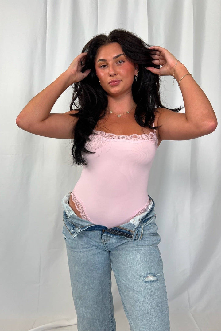 Butter me Up Lace Bodysuit: Bordeaux
