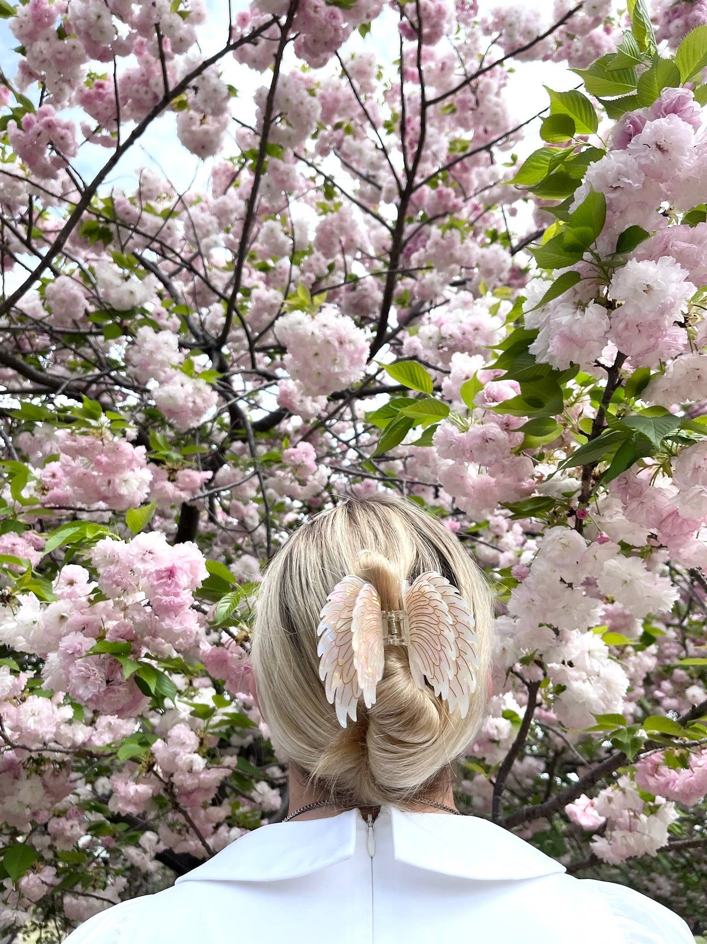 Solar Eclipse - Hand-painted Angel Wings Claw Hair Clip: Pearl