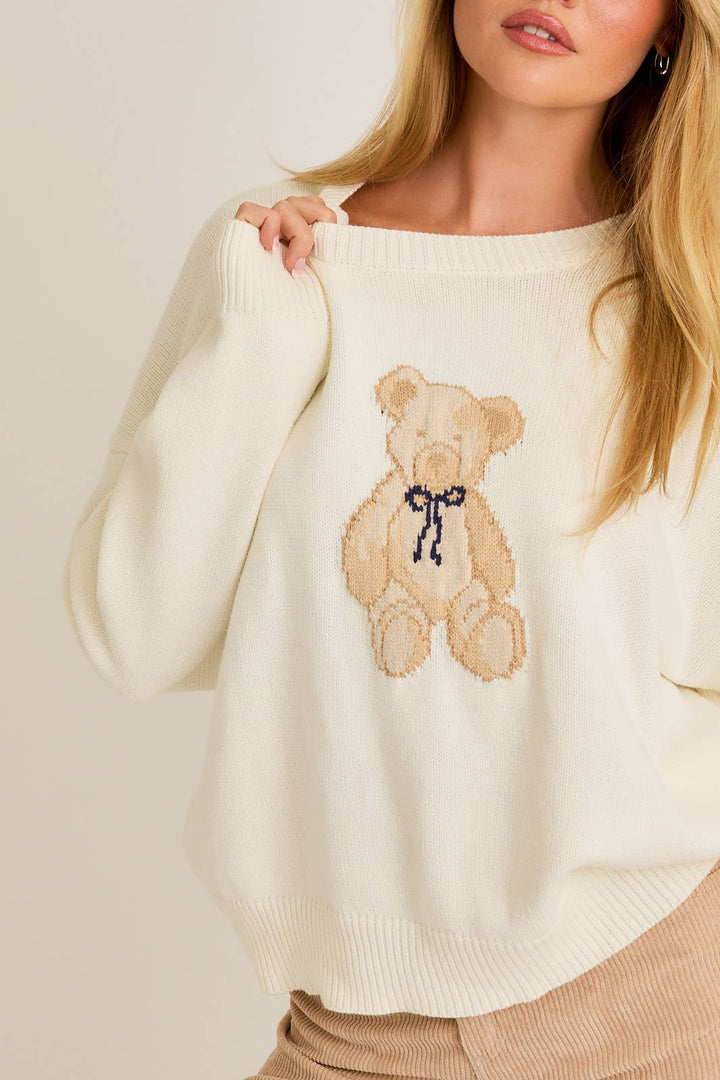 LONG SLEEVE CREW NECK TEDDY BEAR GRAPHIC SWEATER