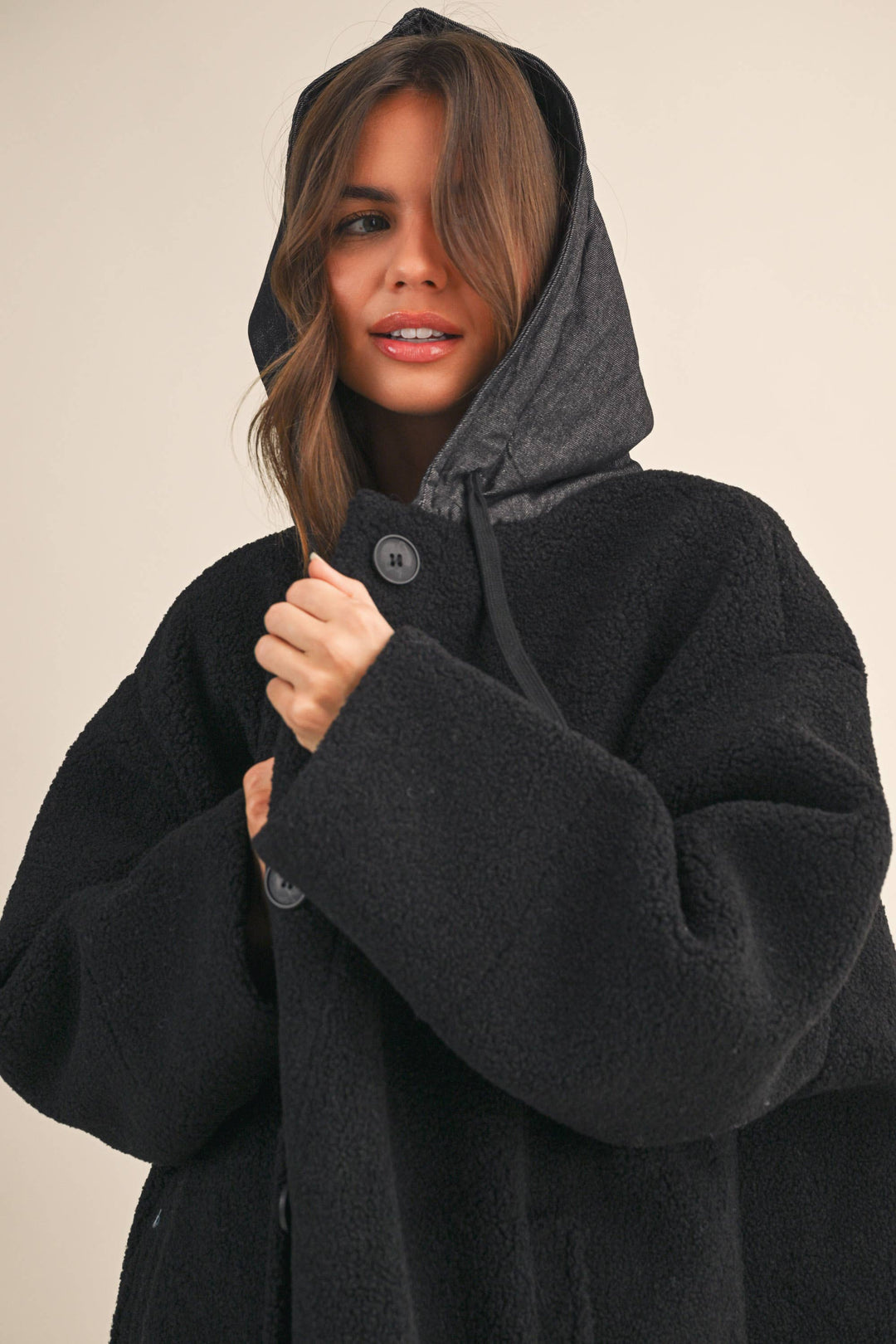 OVERSIZED DENIM CONTRAST HOODIE SHERPA COAT