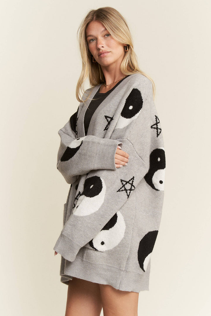 YIN YANG STAR KNIT CARDIGAN