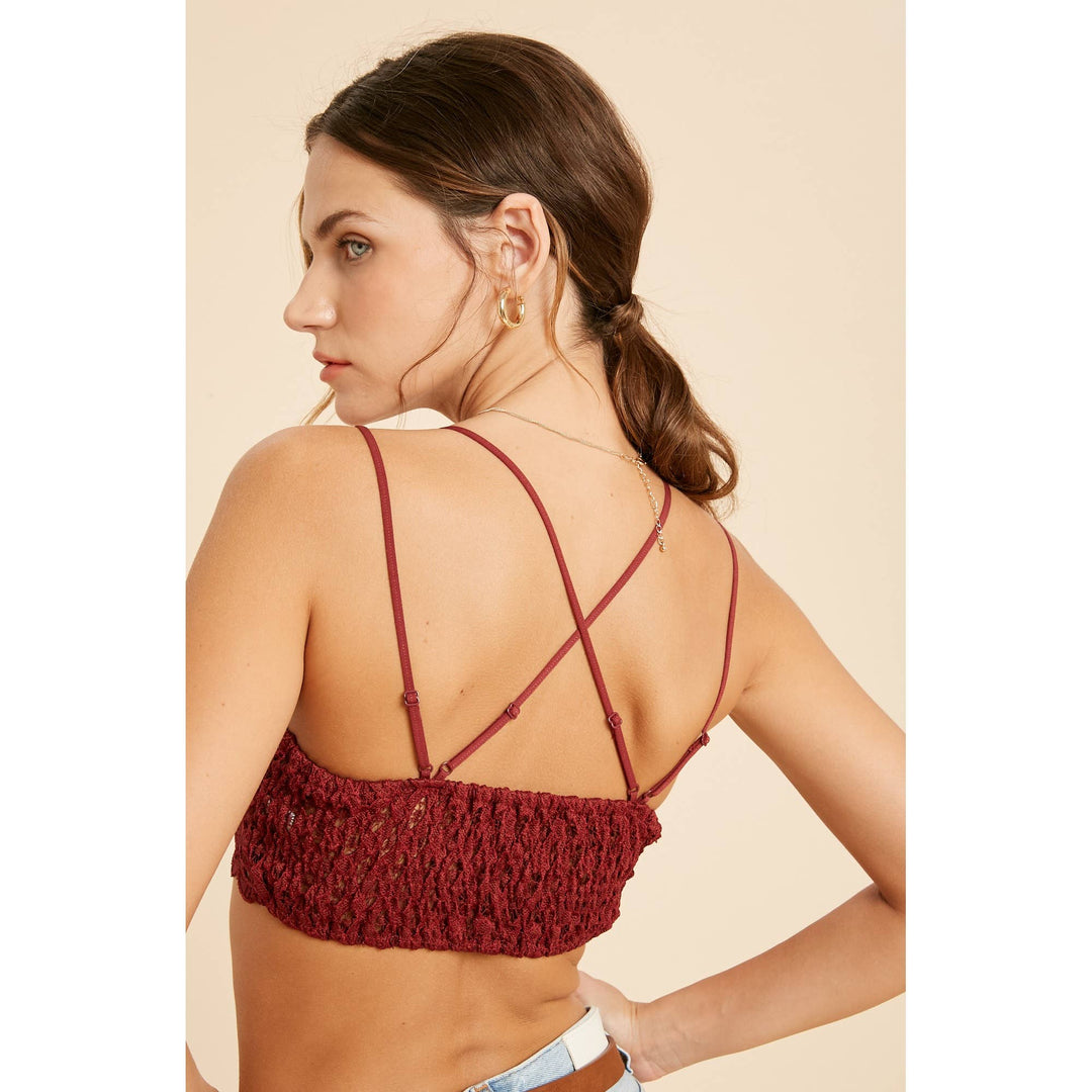 DOUBLE STRAP SCALLOPED LACE BRALETTE