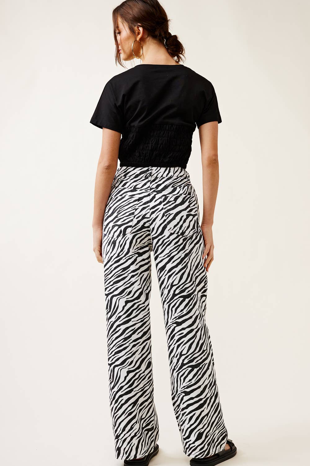 HIGH-RISE ZEBRA PRINT STRAIGHT