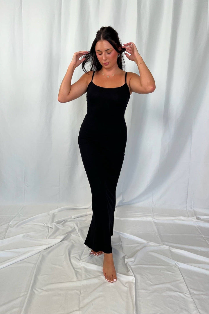 My Go-To Slip Dress: Black
