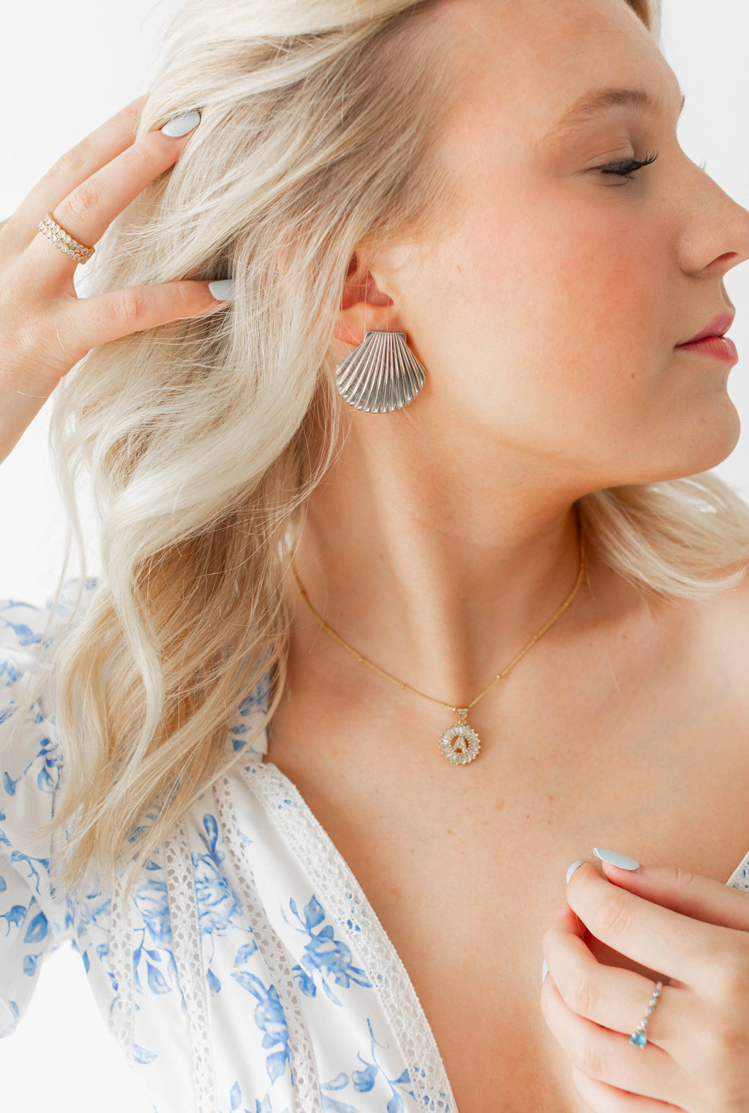 Lauren Kenzie, LLC - Sally Seashell Earrings: Silver