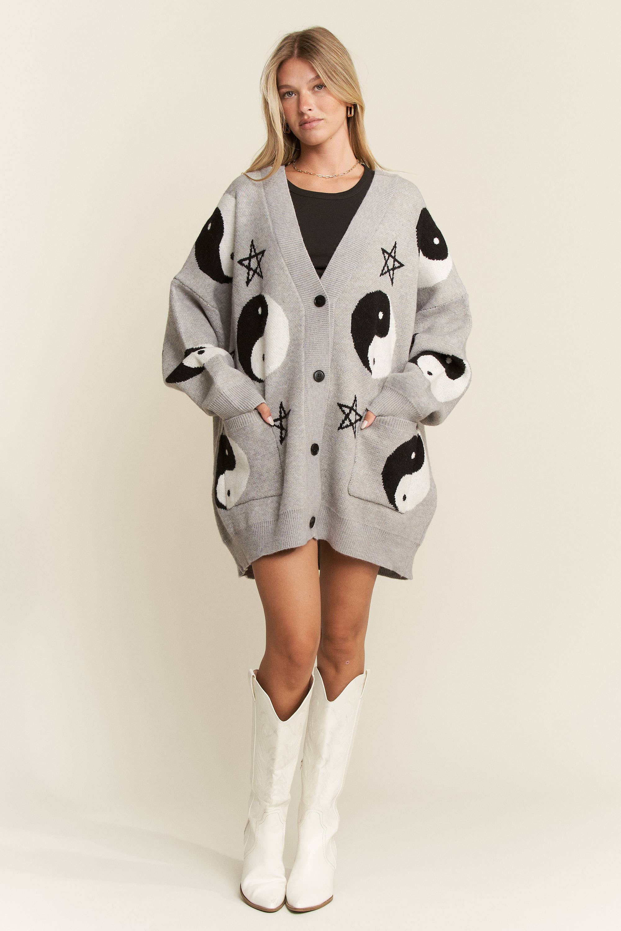 Yin Year YYJD 1-21 SG 美品 YIN YANG STAR KNIT CARDIGAN – Manifest Boutique