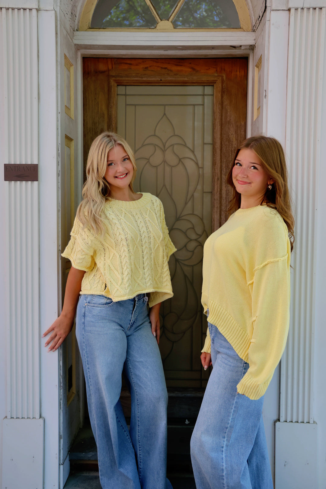 Round Neck Short Sleeve Sweater Top