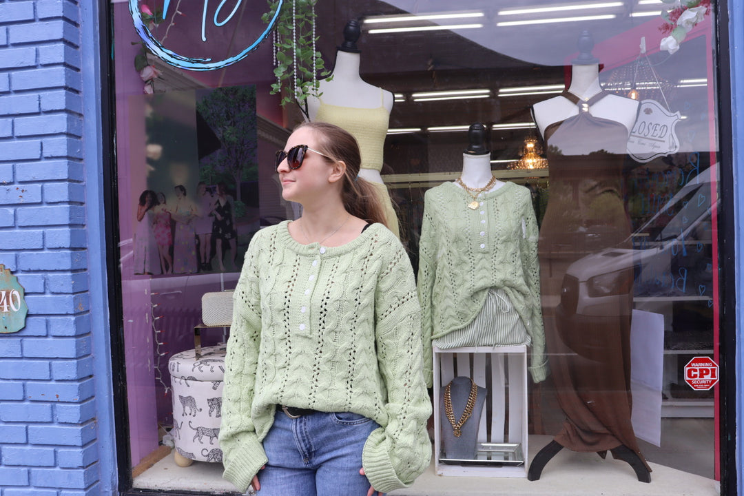 CABLE KNIT SWEATER TOP