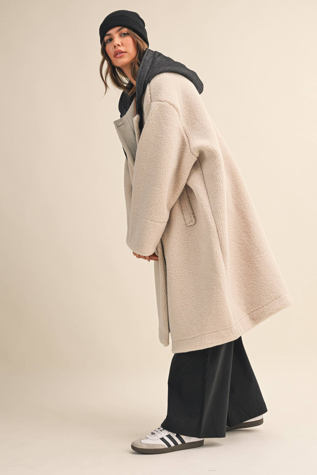 OVERSIZED DENIM CONTRAST HOODIE SHERPA COAT