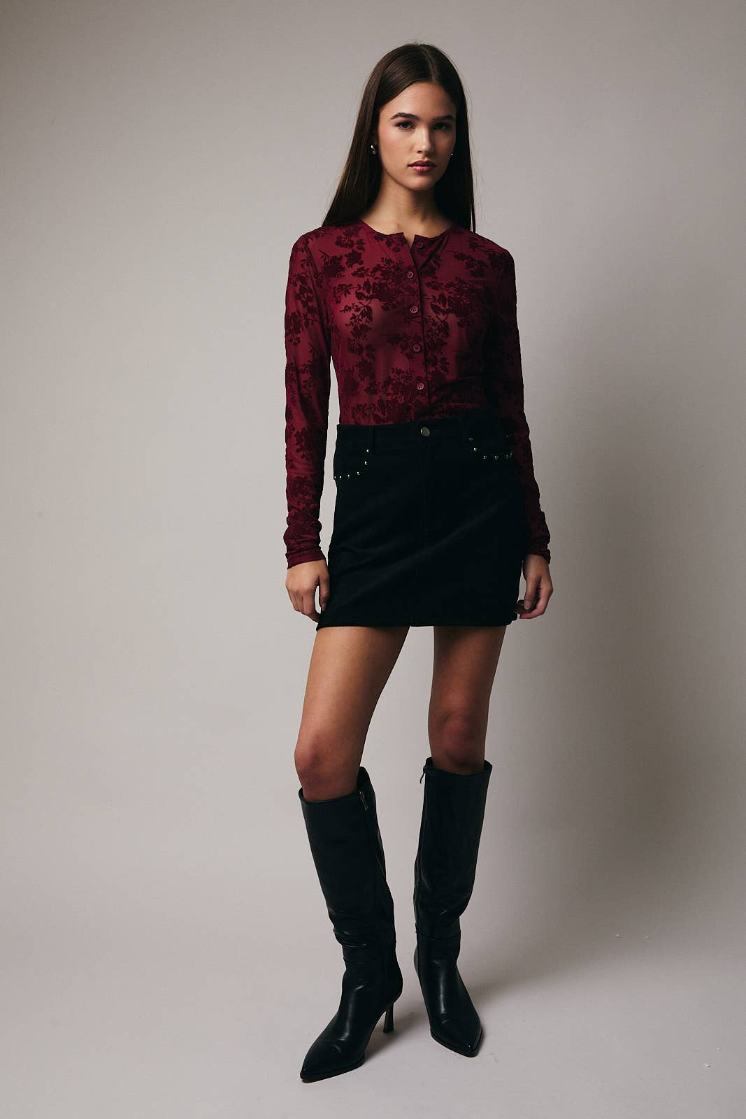 LONG SLEEVE BUTTON UP VELVET TOP