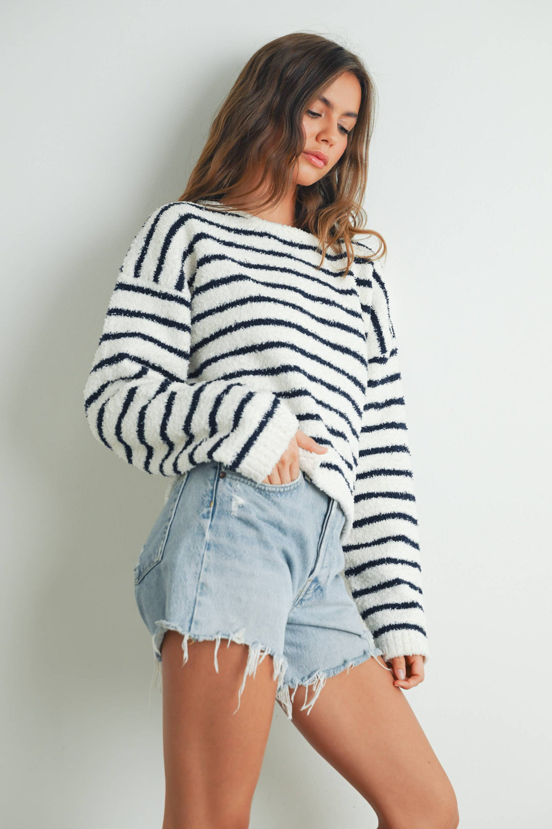 BASIC STRIPED KNIT SWEATER