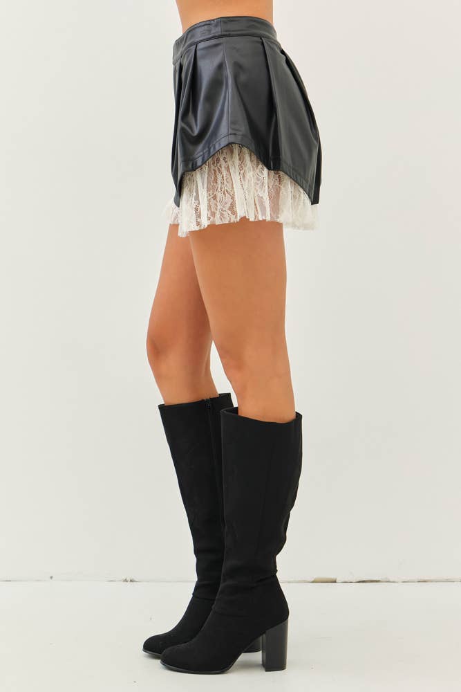 PLEATED FAUX LEATHER SHORTS WITH RUFFLED LACE HEM