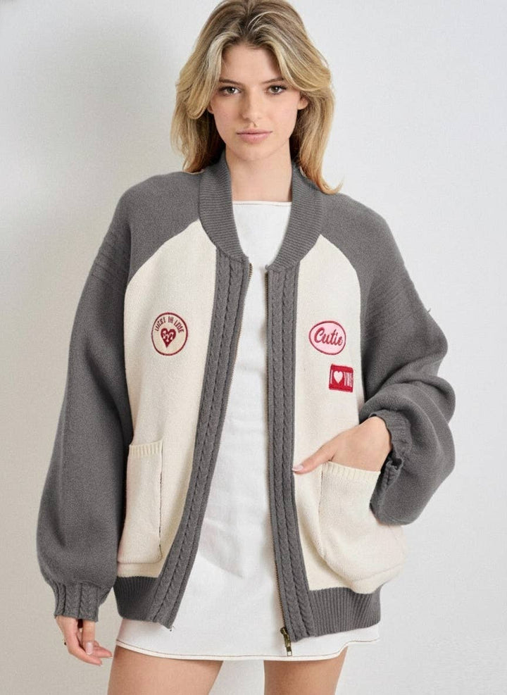 Retro Patch Appliqué Knit Bomber: CREAM/GREY