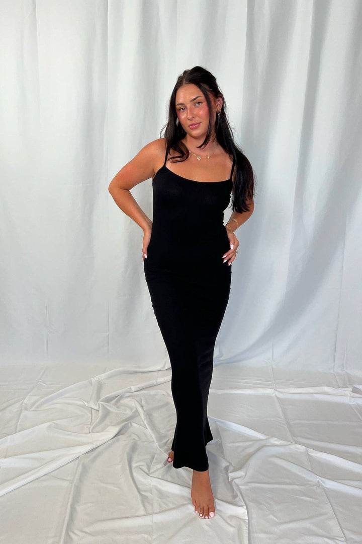 My Go-To Slip Dress: Black