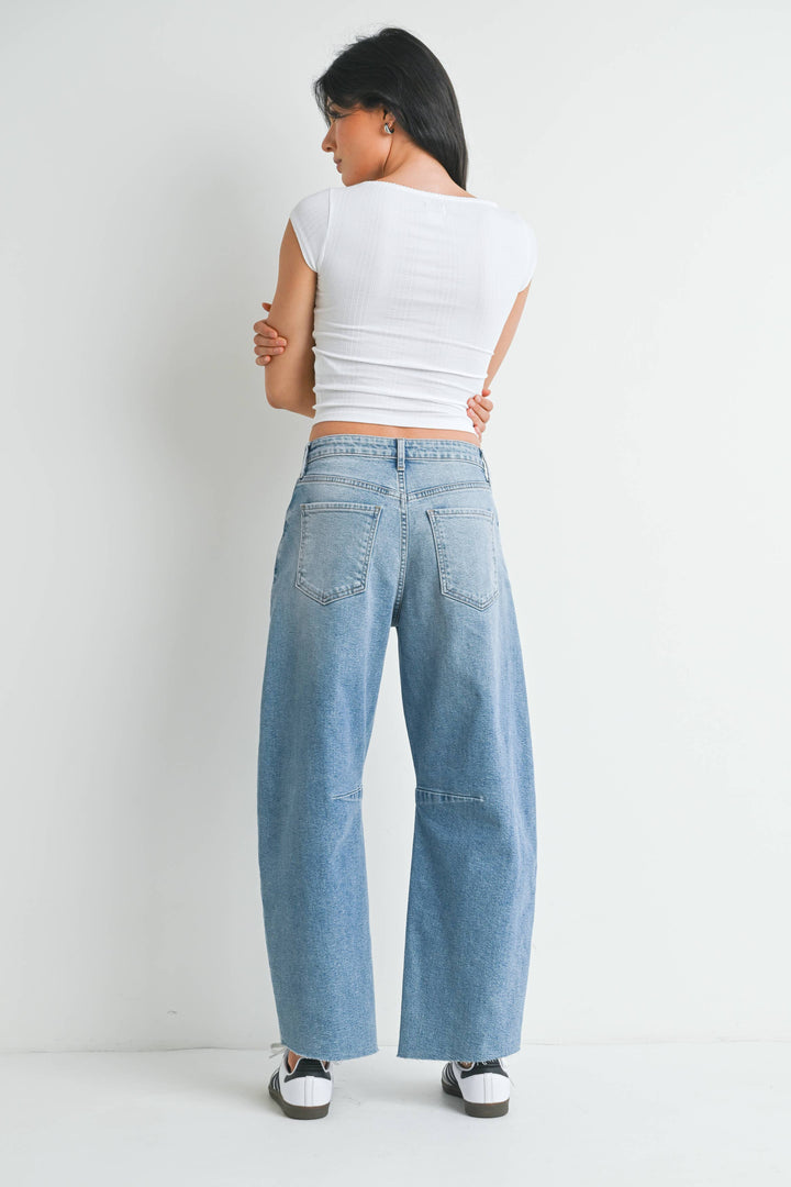 Barrel Jean w/ Seams