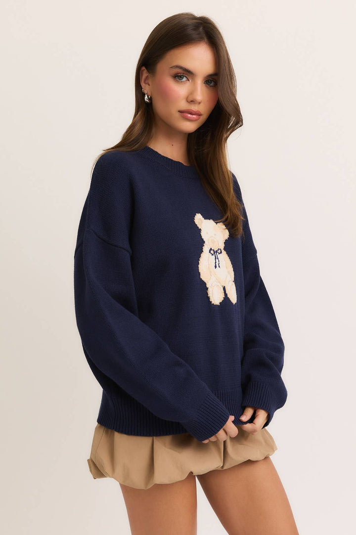 LONG SLEEVE CREW NECK TEDDY BEAR GRAPHIC SWEATER